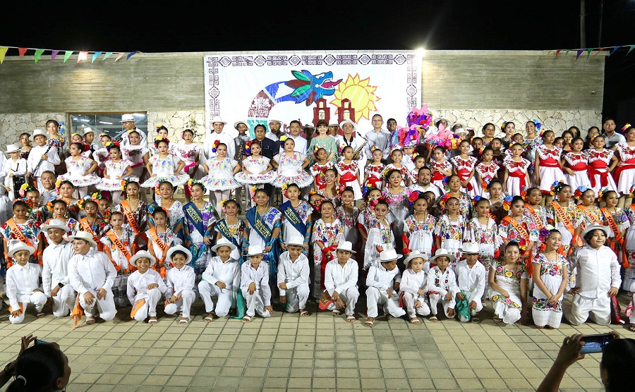 Danzas y gremios clausuran Cultura para Todos en el oriente yucateco