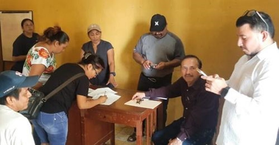 Obligan a indígenas yucatecas a ofrecer disculpas por protestar contra el tren maya