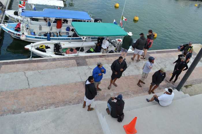 Turista muere al caer de una lancha en Cozumel: no quiso ponerse el chaleco salvavidas