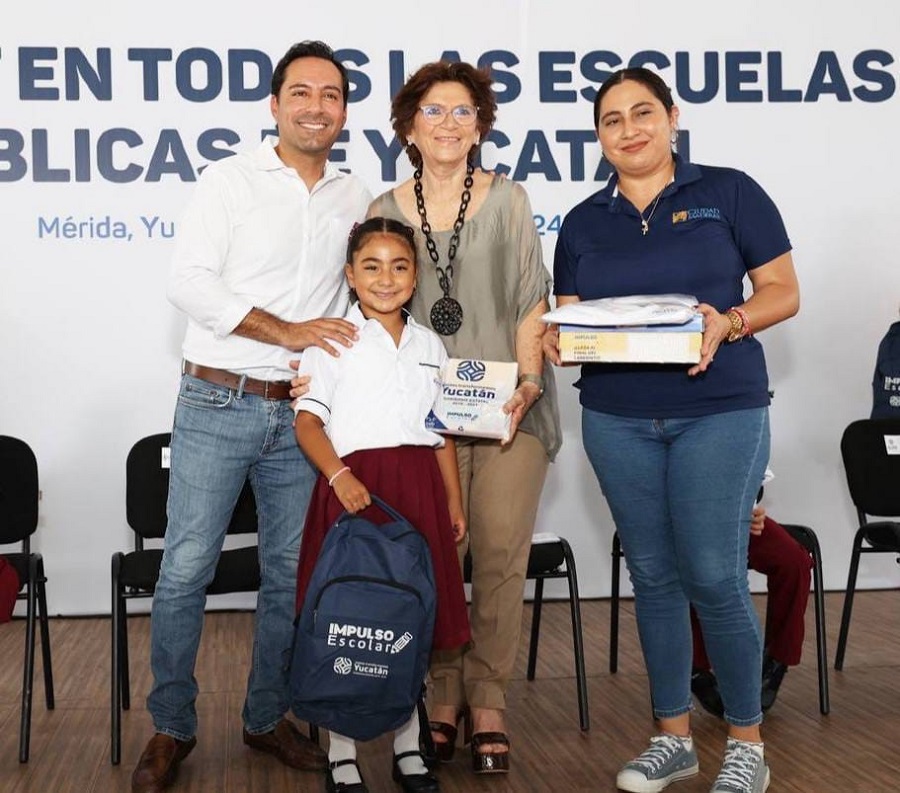 Yucatán logra la cobertura universal de internet en todas sus escuelas públicas