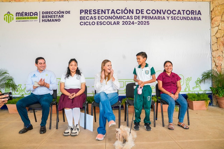 Construimos justicia social con  4 mil 200 becas para educación básica: Cecilia Patrón