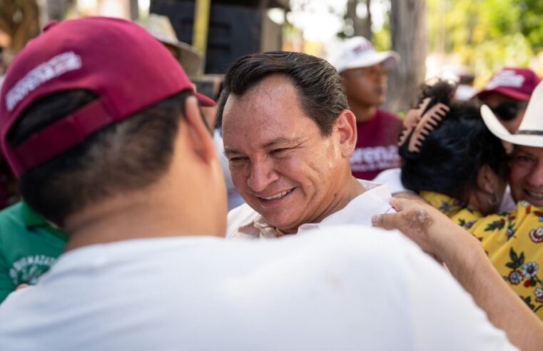 Por los hijos trabajamos todos, sociedad y gobierno, maestros y padres de familia: Huacho Díaz Mena