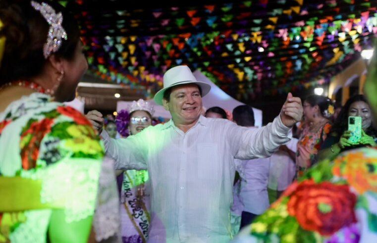 Tradiciones, pilar para la transformación de Yucatán: Huacho Díaz Mena