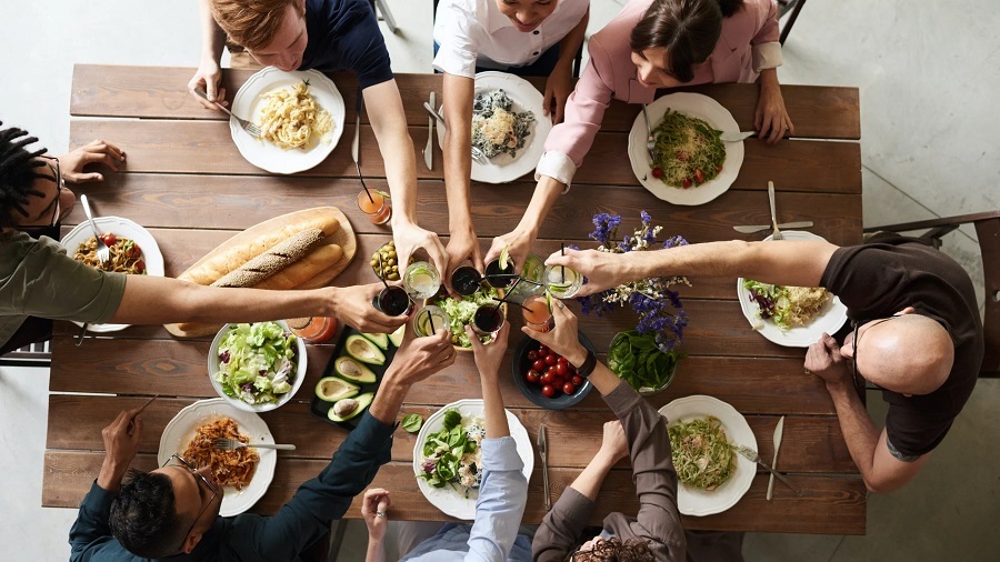 Revelan cuál es el secreto para que la comida nos haga felices