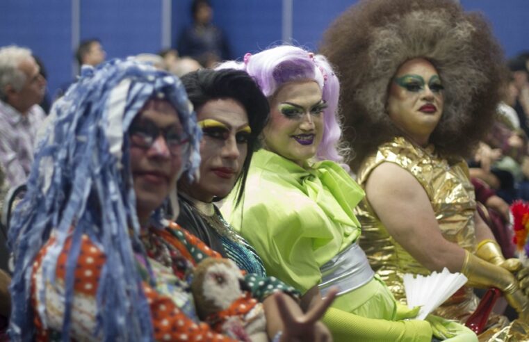 Municipio de Nuevo León prohíbe eventos de drag queens y moviliza a colectivos