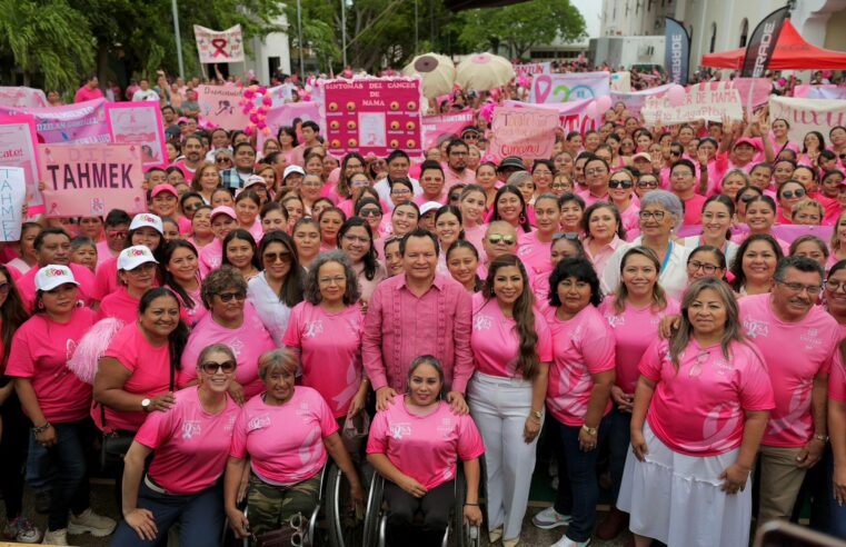 Participan más de Mil 500 mujeres en la caminata contra el Cáncer de Mama