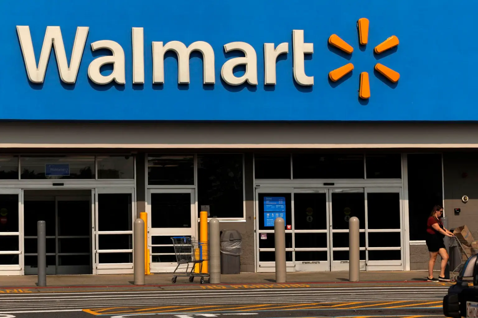 Walmart se suma a las empresas que desmantelan sus programas de diversidad