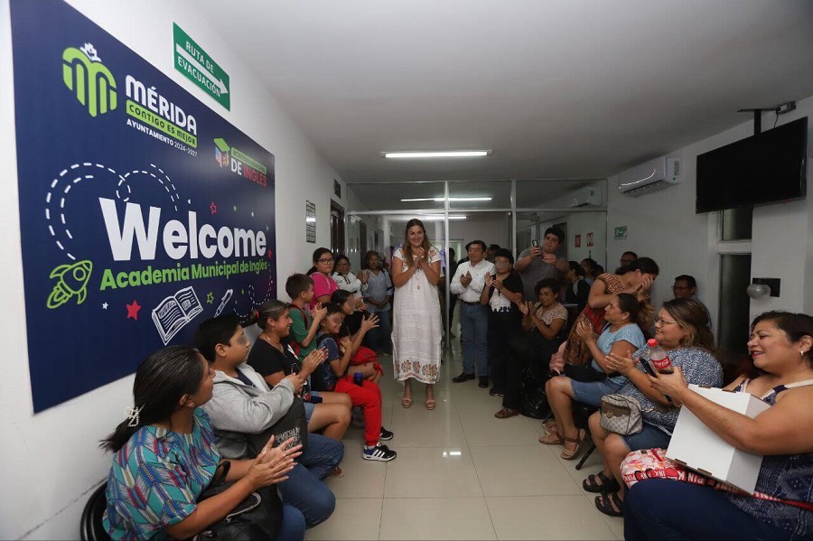 Aprender inglés está al alcance de todos con la Academia Municipal: Cecilia Patrón