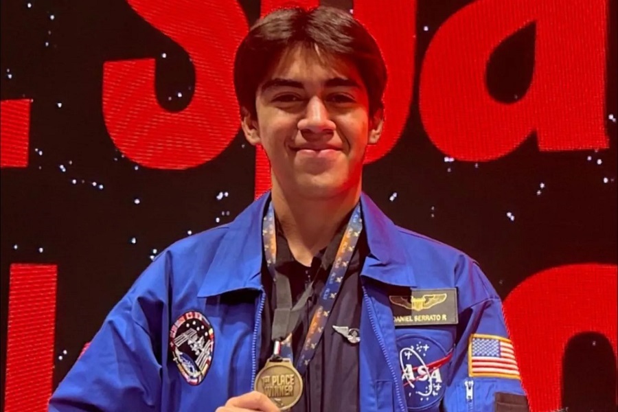 Daniel Hiram Serrato, estudiante de Michoacán, gana el primer lugar en programa de la NASA