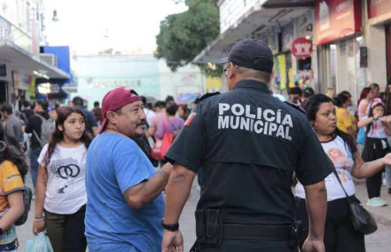 Se prepara el Ayuntamiento de Mérida para las fiestas de fin de año