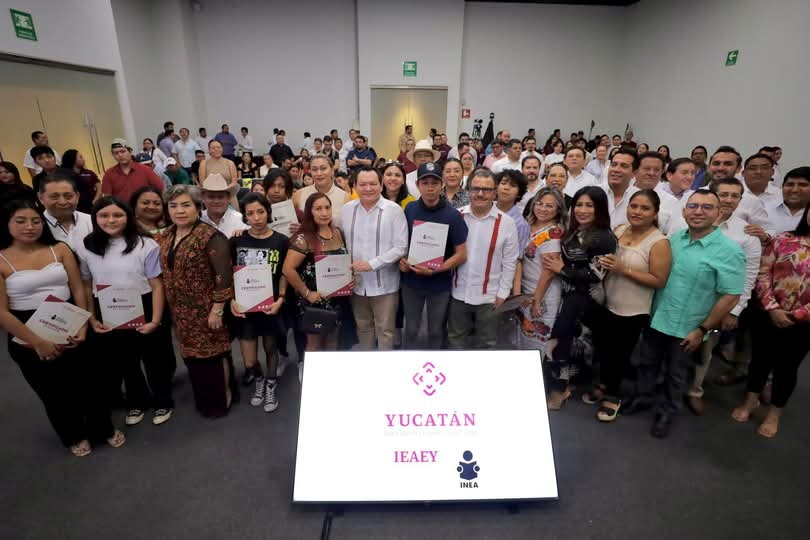 Gobierno de Yucatán y Federación unen esfuerzos en combate al rezago educativo