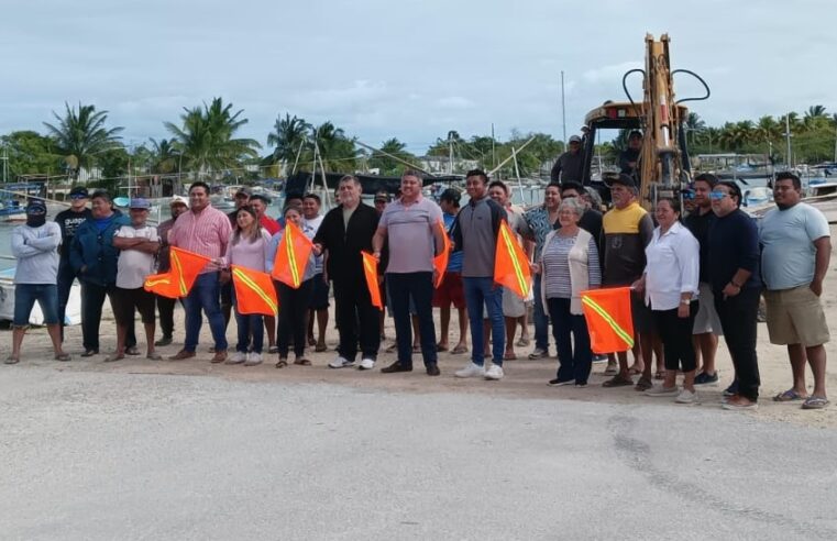 El alcalde Alfonso Núñez dice que aplica el predial en mejora de calles en Telchac Puerto