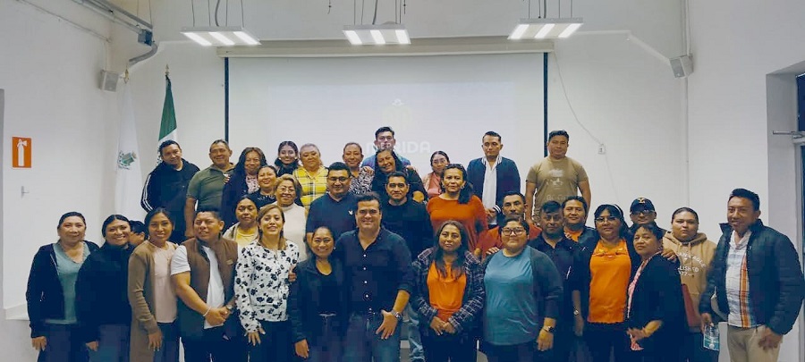 Acercan programas del Ayuntamiento de Mérida a comisarías