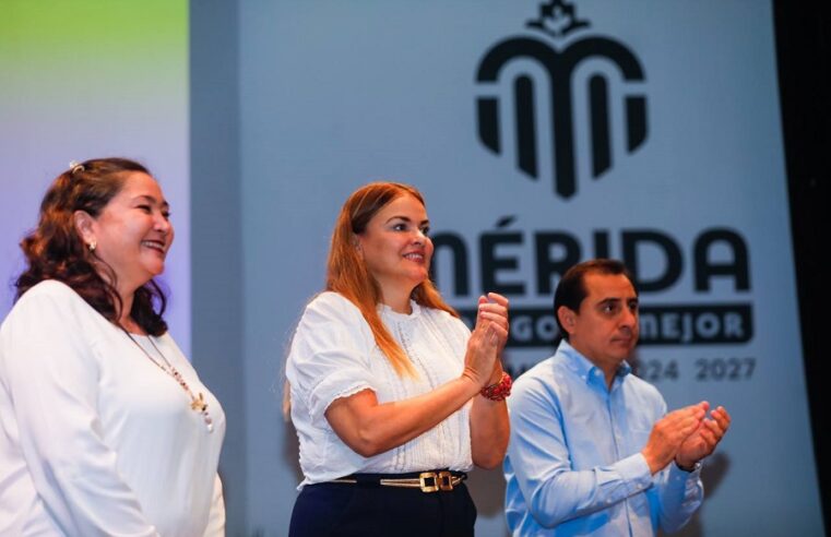 Cecilia Patrón presenta Código de Ética para Servidores Públicos del Ayuntamiento