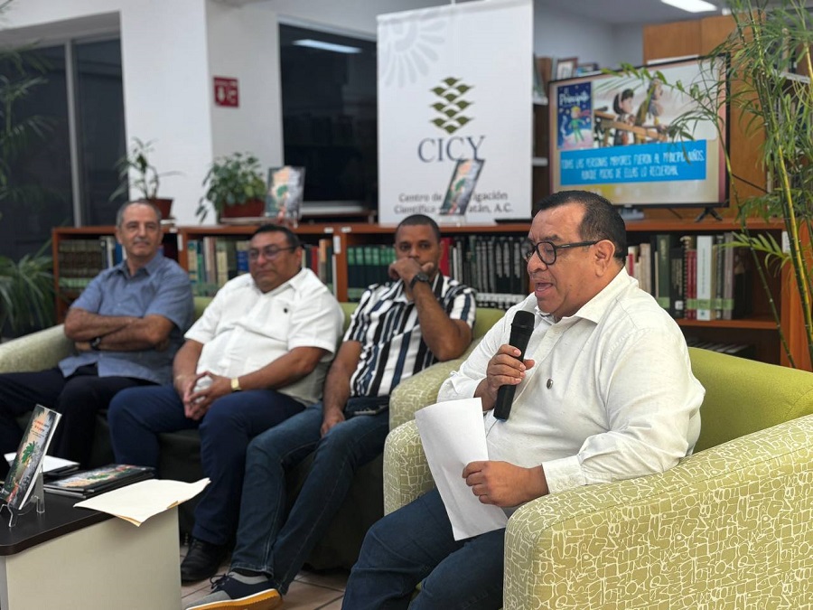 El CICY presenta libro de divulgación científica en maya y español para niños