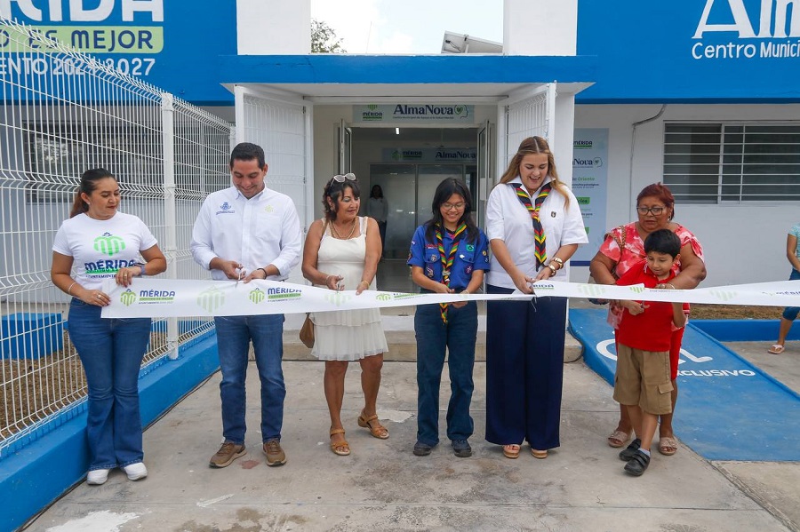 Cecilia Patrón inaugura el Centro Alma Nova Oriente para la atención a la salud mental