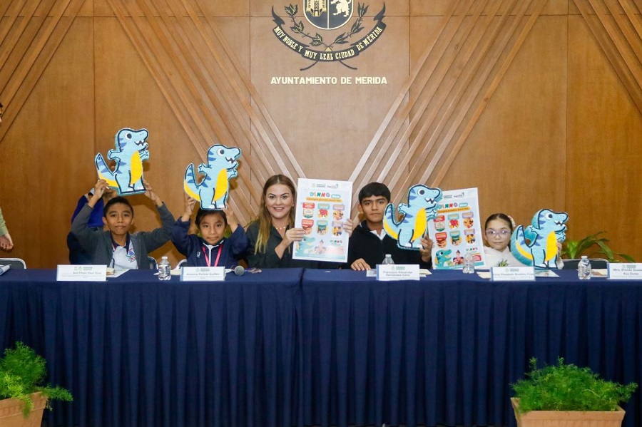 En Mérida los niños son prioridad; inaceptable la violencia: Cecilia Patrón