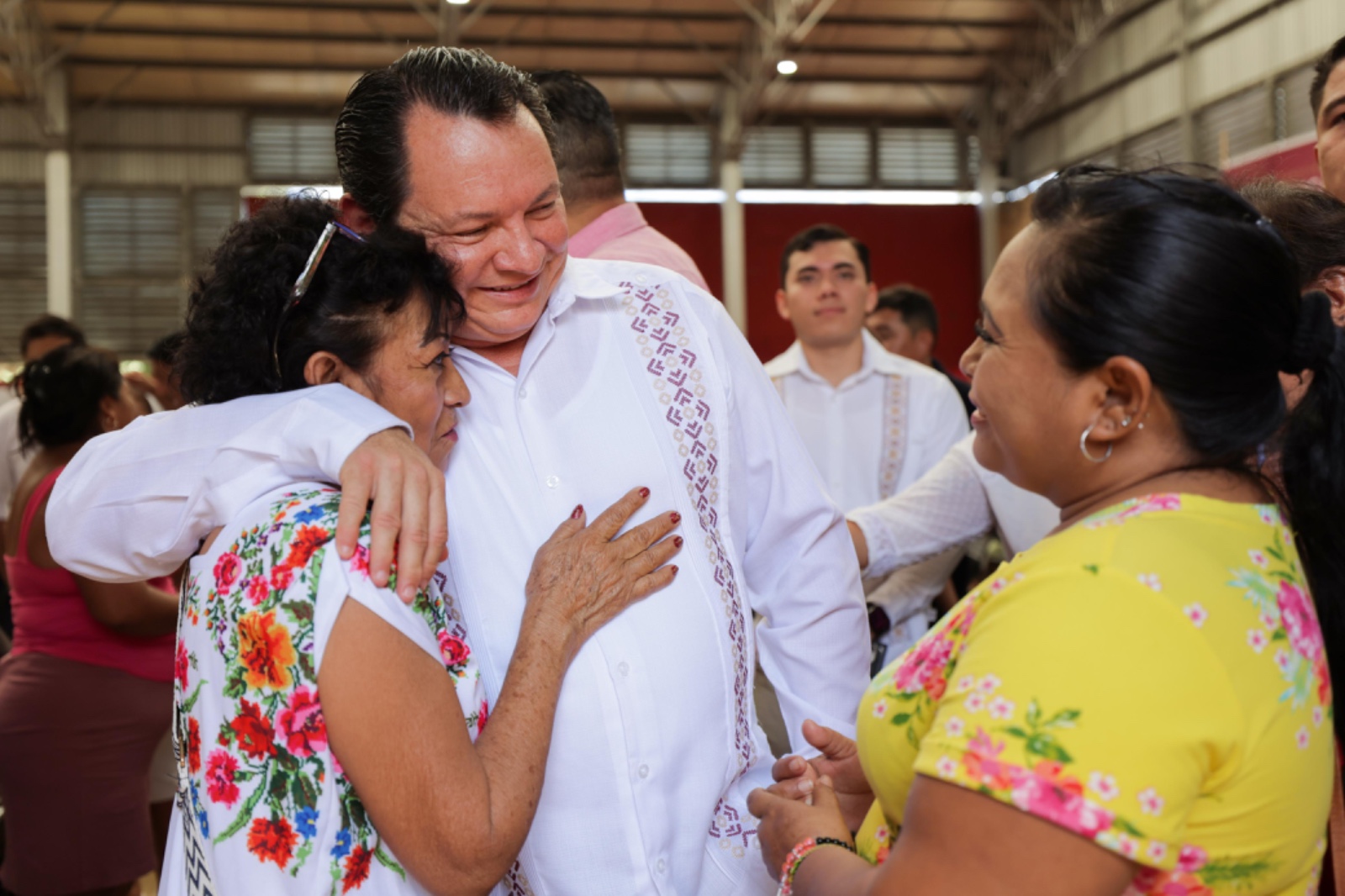 Siguen registros al programa Mujeres Renacimiento, está vez en Ticul y Tekit