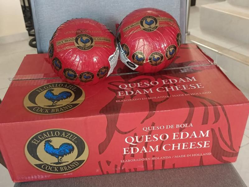 Ycatecos devoran el queso de bola en vacaciones: escasez y precios altos