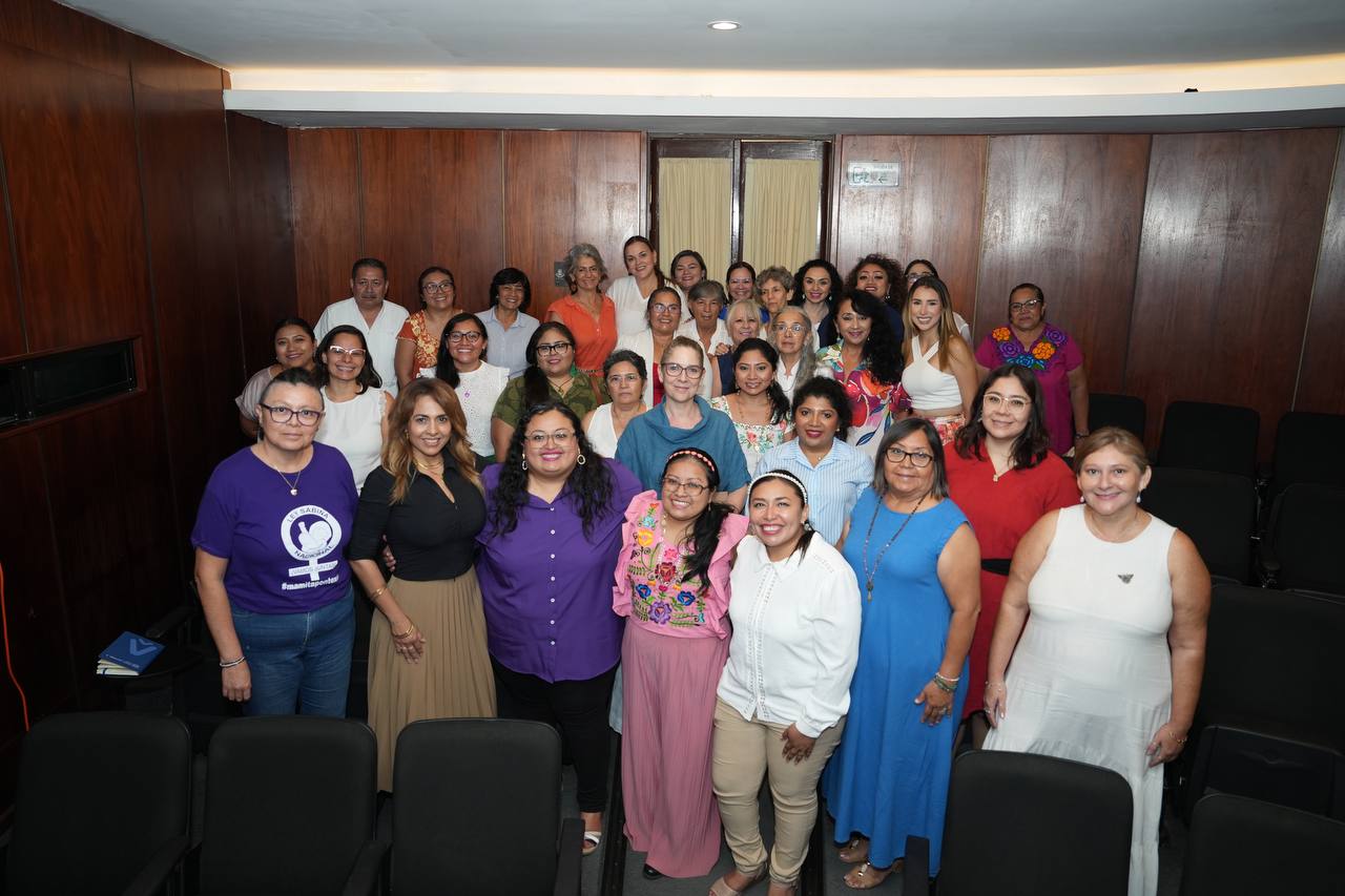 En Mérida se construye un futuro equitativo y justo para las mujeres: Cecilia Patrón