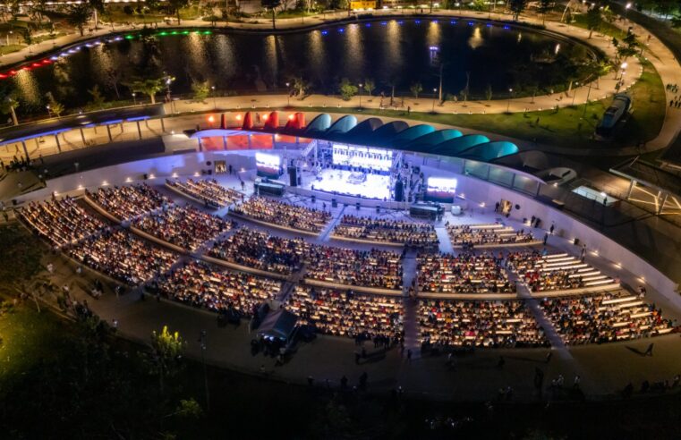 Miles de mamás celebraron su día con música, flores y alegría, en el Gran Parque La Plancha