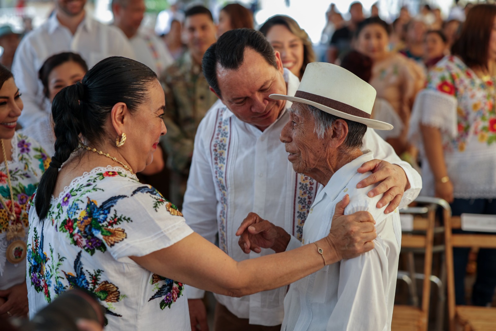 Moderniza Yucatán dos unidades de rehabilitación física con valor de   5 mdp