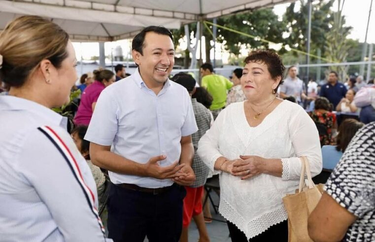 Con Mercadito Mérida, el Ayuntamiento promueve el talento de artesanos y productores locales