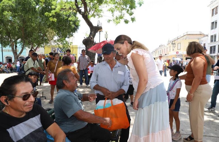 Cecilia Patrón supervisa la reforestación y limpieza en el parque Eulogio Rosado