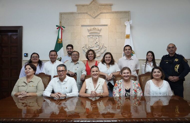 Ayuntamiento de Mérida y UADY firman un convenio para la protección de niñas, niños y adolescentes