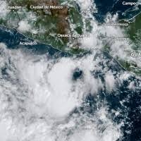 Monitorean primera onda tropical de la temporada