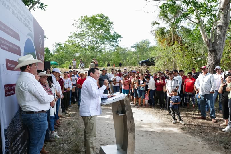 Destinan 40 mdp a construcción de caminos sacacosechas en el sur