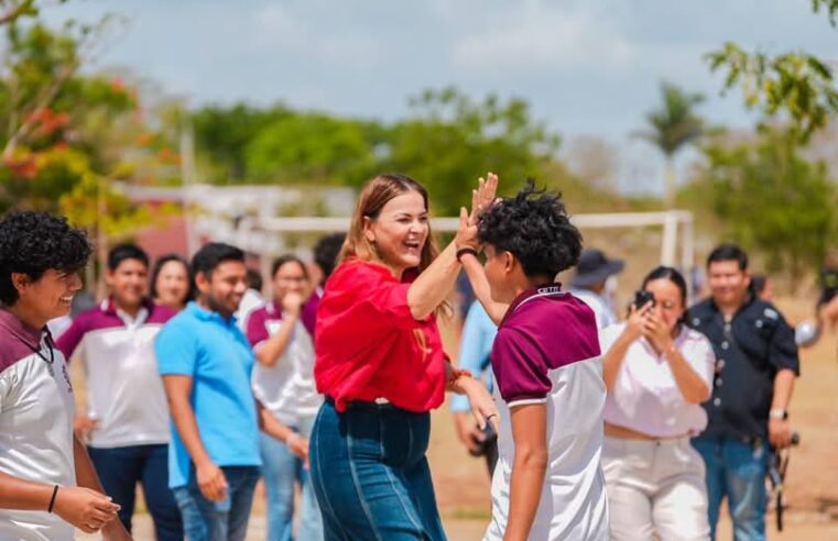 Construimos una mejor comunidad desde las escuelas: Cecilia Patrón