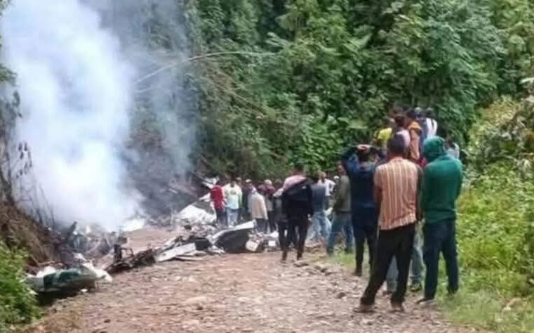 Accidente aéreo en Chiapas deja muertos a tres combatientes del gusano barrenador