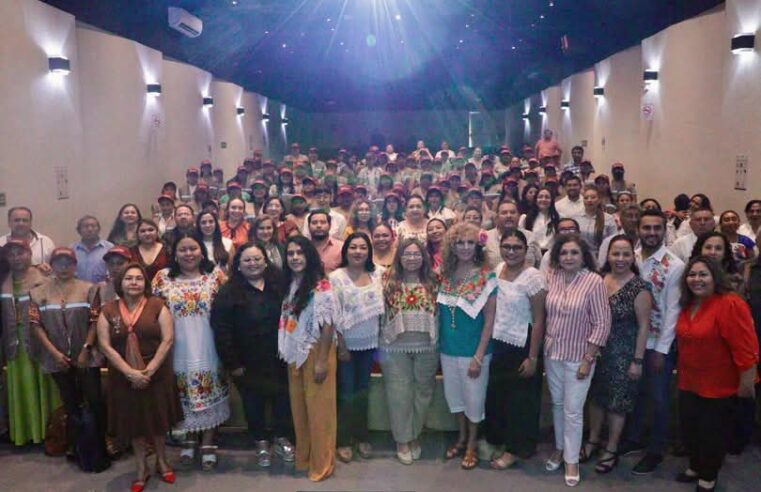 Mujeres yucatecas, promotoras del cambio y defensa de sus derechos