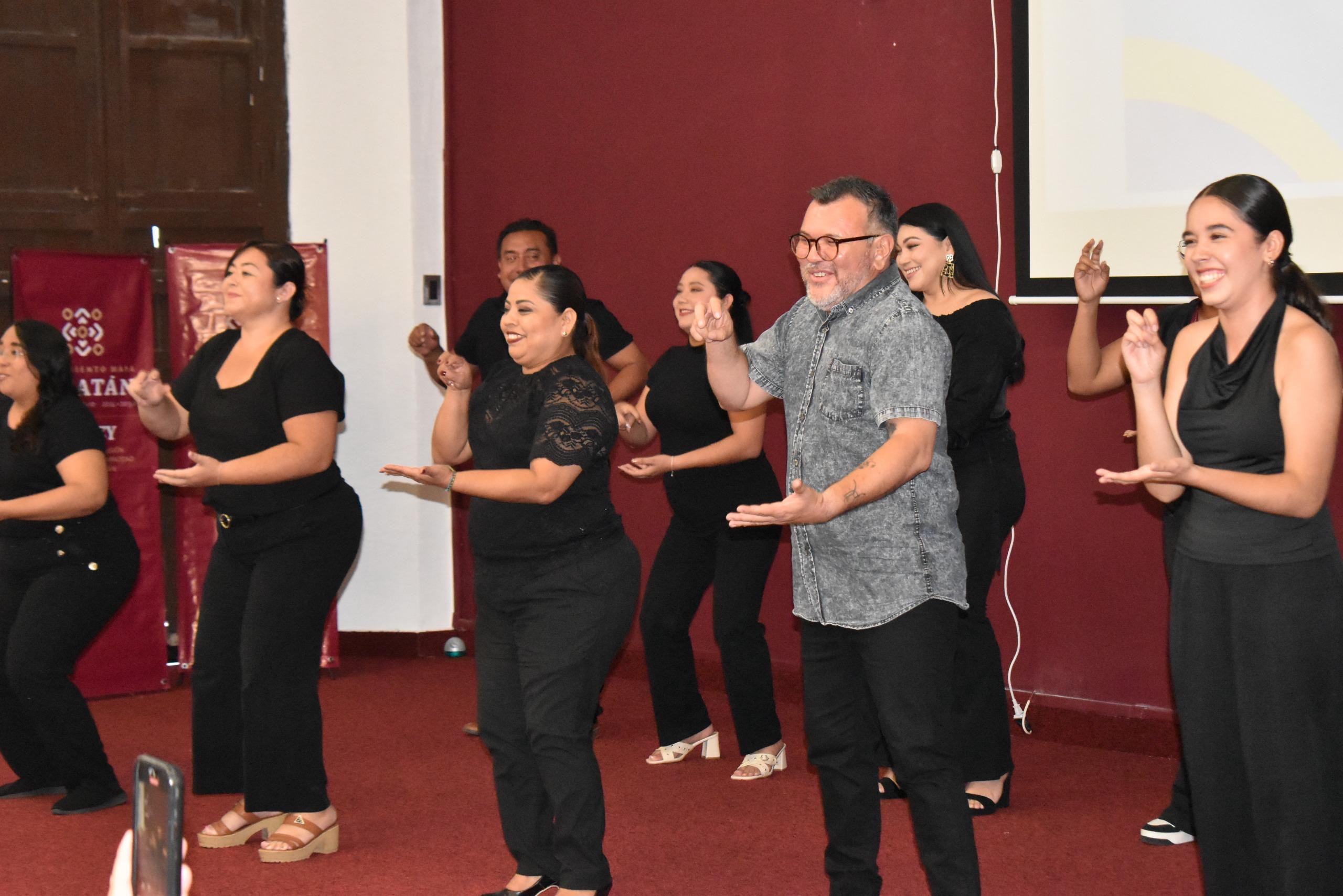 Yucatán impulsa la inclusión con cursos gratuitos de Lengua de Señas y Braille