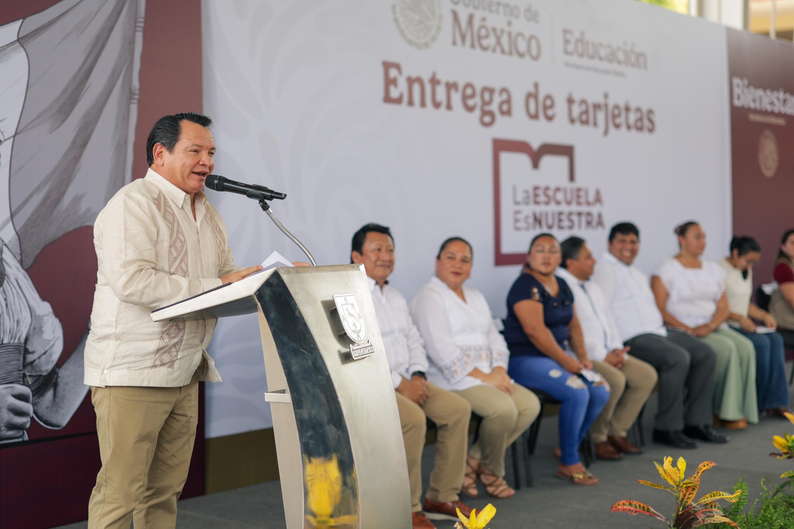 Más de 400 planteles de Yucatán recibirán mejoras con el programa «La Escuela es Nuestra»