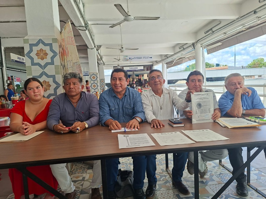 Expulsan a Felipe Neri del Supremo Consejo Maya