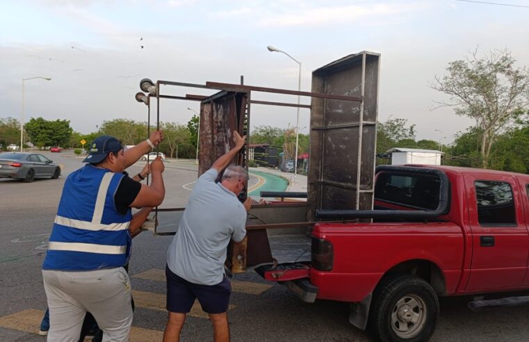 El Ayuntamiento retira puestos callejeros en Las Américas tras quejas vecinales