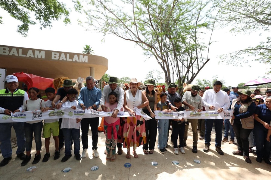 Cecilia Patrón inaugura el felinario ‘Balam Balam’ de Animaya