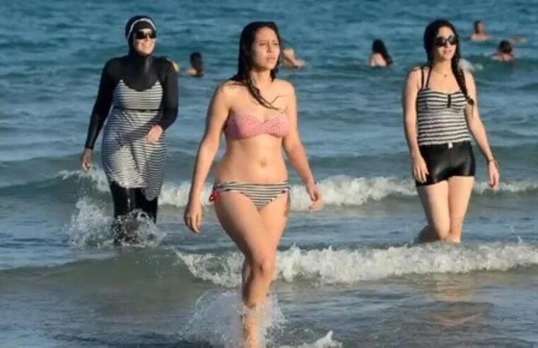 Vuelve el burkini en Siria, con la llegada de autoridades islamistas