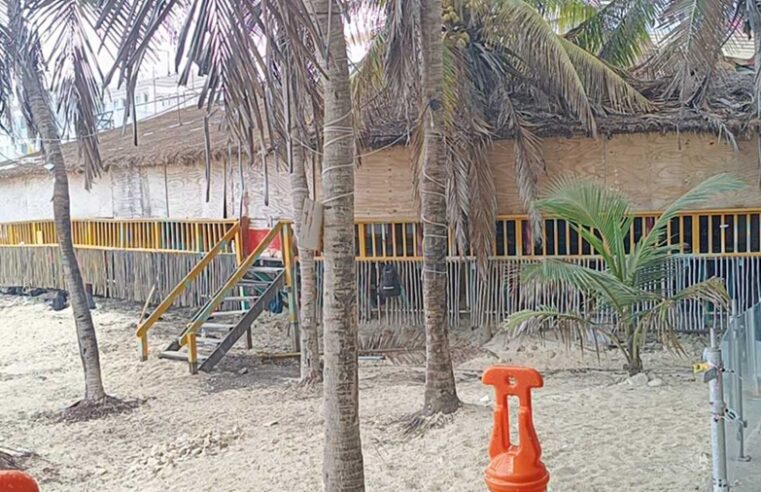 Acordonan el «célebre» Señor Frog’s de Playa del Carmen por riesgo de colapso