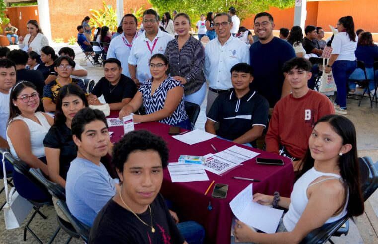 Más de 500 jóvenes participan en mesas de consulta de Juventudes Renacimiento