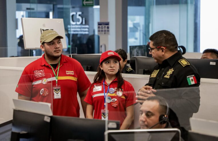 Reconocen a colaboradores de OXXO por activar protocolo de apoyo a mujeres en riesgo