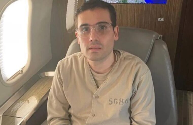 Ovidio Guzmán sale de la prisión de Chicago y lo ponen bajo resguardo confidencial