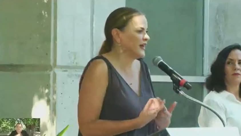 Cesados cinco funcionarios del Ayuntamiento, informa Cecilia Patrón