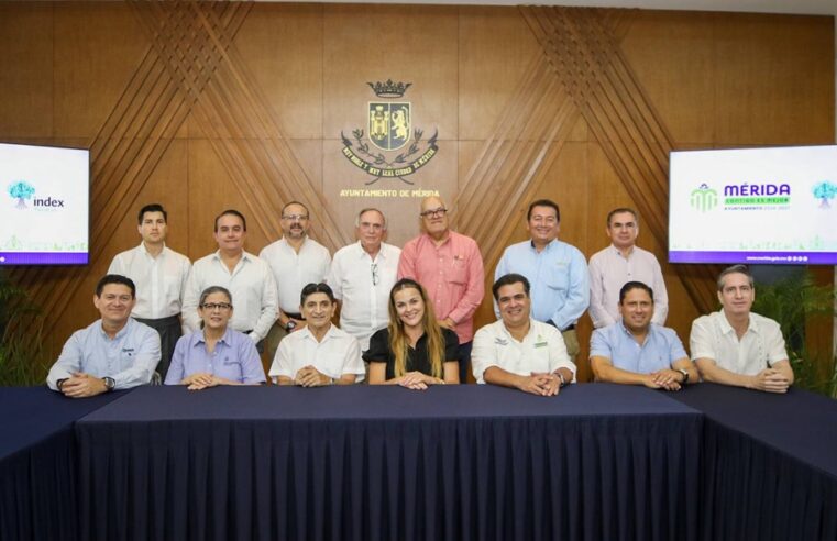 Cecilia Patrón se reunió con la directiva de INDEX Yucatán