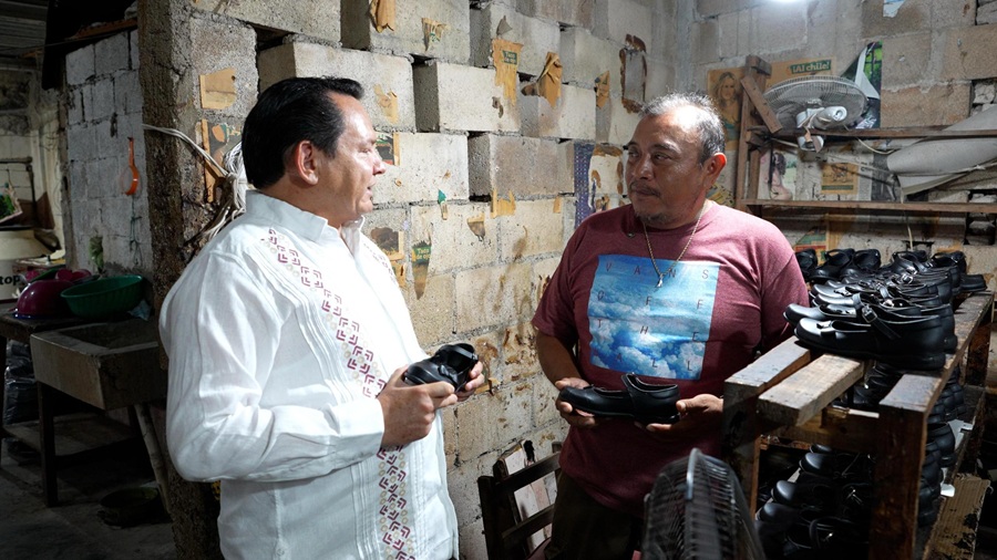 “Bienestar en tu Escuela” genera empleos y apoya a estudiantes en Yucatán