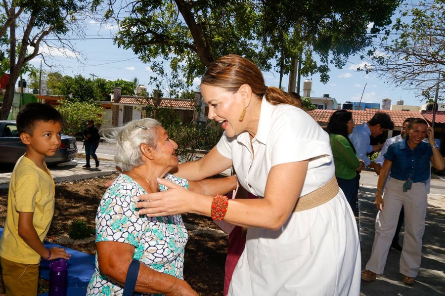Afirma Cecilia Patrón que atender la salud mental de los meridanos es prioritario