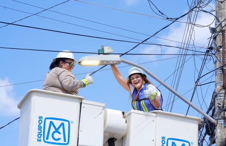 Mérida brilla con más de 38 mil luminarias LED: Cecilia Patrón