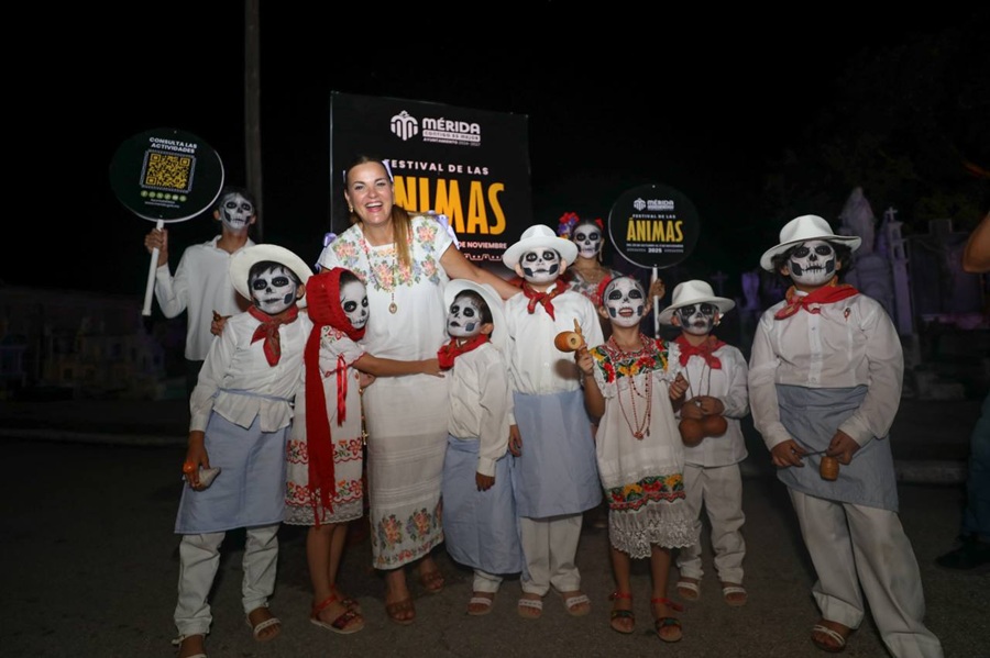 Las ánimas tomarán las calles de Mérida para compartir una tradición única: Cecilia Patrón